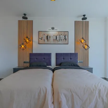 Havuz Jakuzili Luex Villa