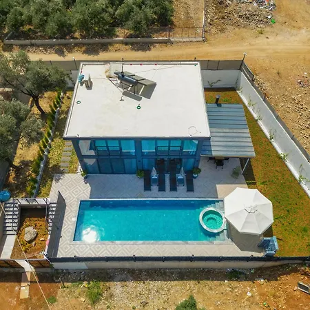 Havuz Jakuzili Luex Fethiye