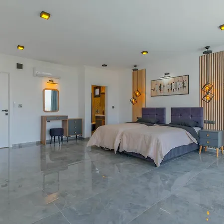 Havuz Jakuzili Luex Villa